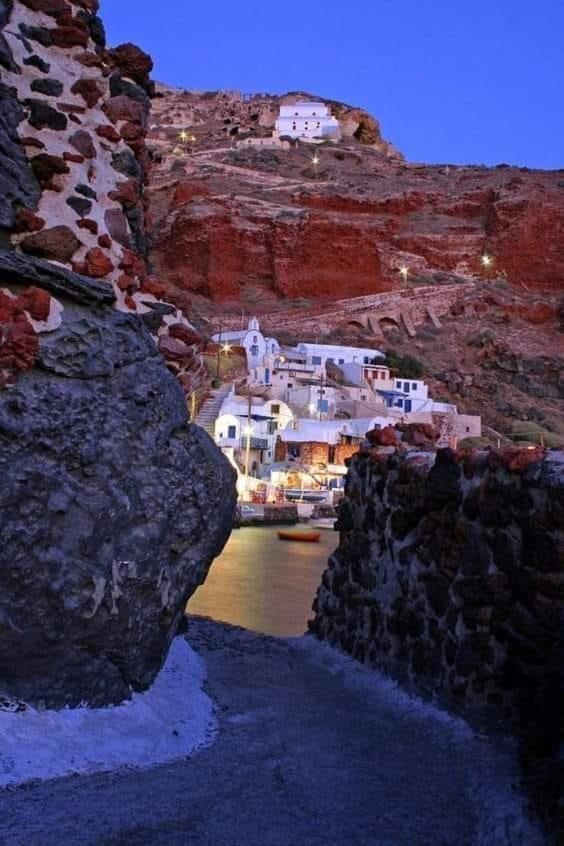 ثيرا Santorini Pleasure Studios المظهر الخارجي الصورة